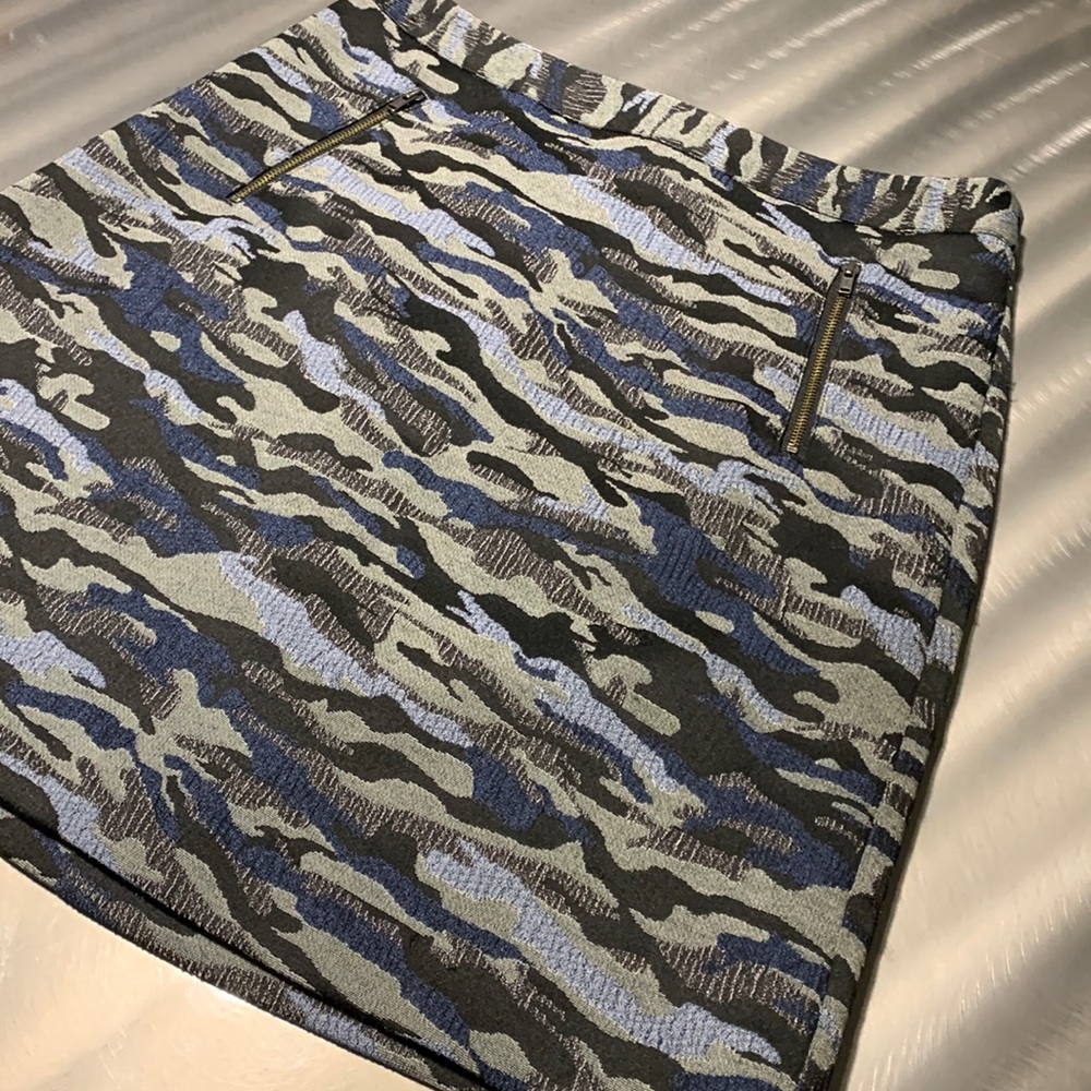 Halogen Blue Camouflage Mini Skirt Size 4